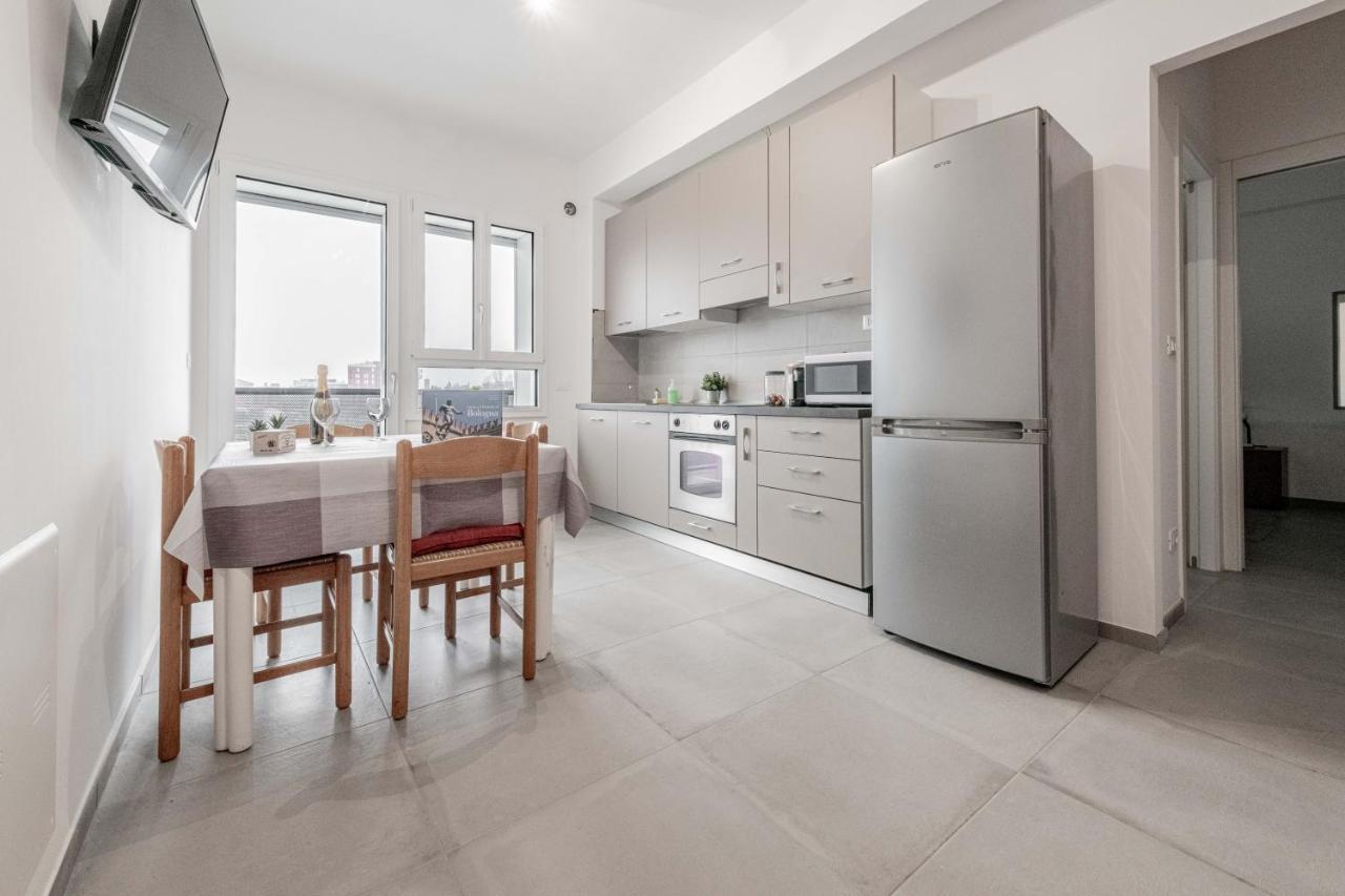 شقة Realkasa Fiera District Flat بولونيا المظهر الخارجي الصورة
